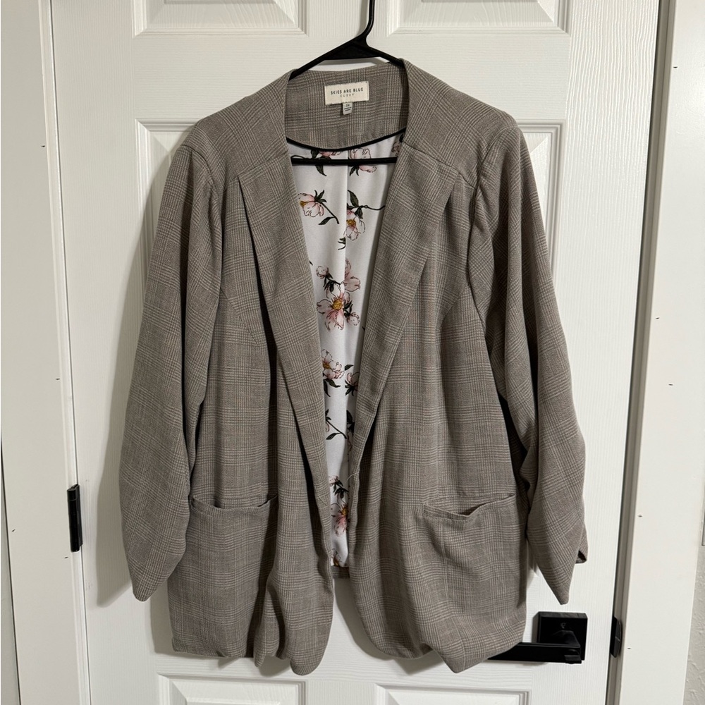 Gray Plaid Open Blazer